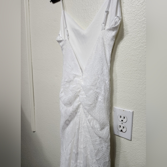 Lulu's Flawless Extravagance White Lace Trumpet Hem Maxi Dress Wedding Bride - Picture 11 of 12